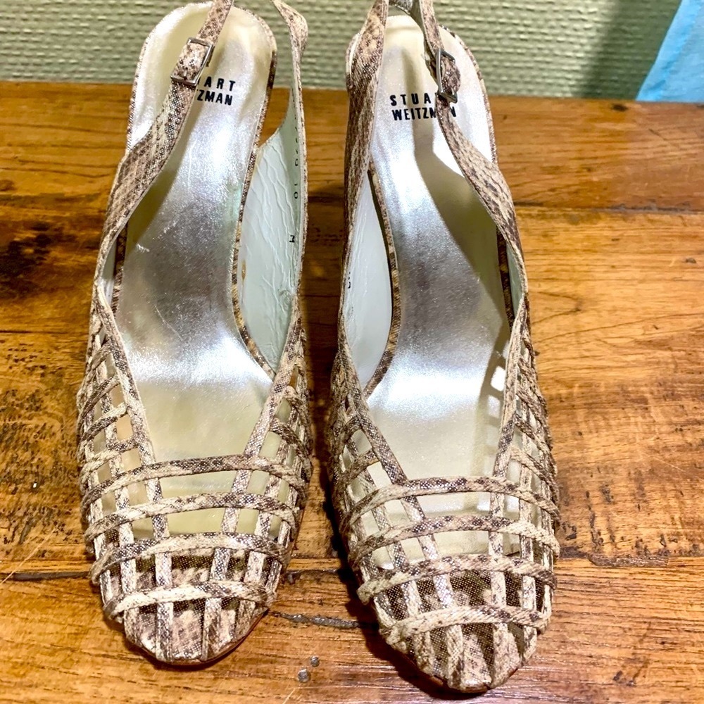 Stuart Weitzman New Condition Snake Heels - image 1